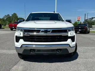 Chevrolet Silverado 1500 2022 4x4 LT 4dr Crew Cab 5.8 ft. SB w/1LT