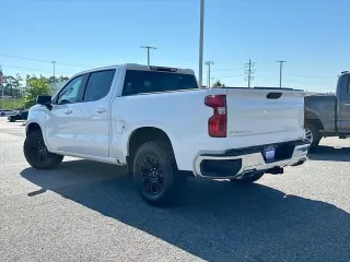 Chevrolet Silverado 1500 2022 4x4 LT 4dr Crew Cab 5.8 ft. SB w/1LT
