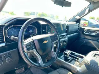 Chevrolet Silverado 1500 2022 4x4 LT 4dr Crew Cab 5.8 ft. SB w/1LT