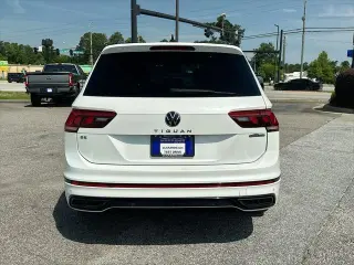 Volkswagen Tiguan 2024 SE R-Line Black 4dr SUV