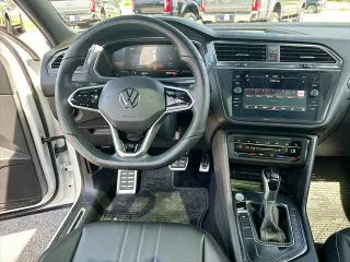 Volkswagen Tiguan 2024 SE R-Line Black 4dr SUV