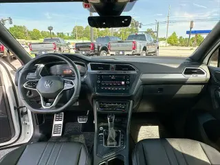 Volkswagen Tiguan 2024 SE R-Line Black 4dr SUV