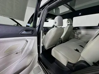 Volkswagen Tiguan 2023 SE R-Line Black 4dr SUV