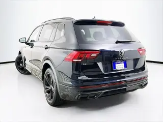 Volkswagen Tiguan 2023 SE R-Line Black 4dr SUV