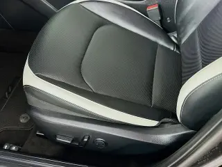Kia K4 2025 GT-Line Turbo 4dr Sedan
