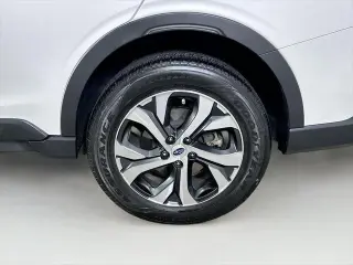 Subaru Outback 2022 AWD Touring XT 4dr Crossover