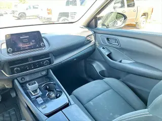 Nissan Rogue 2024 S 4dr Crossover