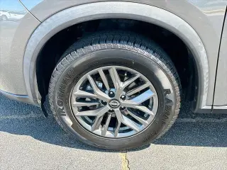 Nissan Rogue 2024 S 4dr Crossover