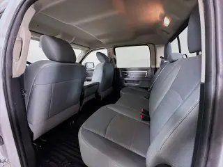 Ram 2500 2017 4x2 Big Horn 4dr Crew Cab 6.3 ft. SB Pickup