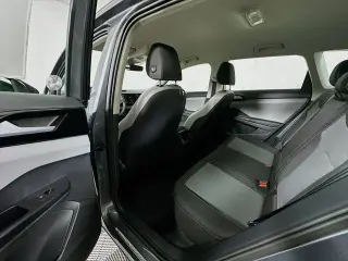 Volkswagen Taos 2024 S 4dr SUV