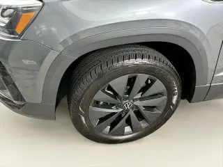 Volkswagen Taos 2024 S 4dr SUV