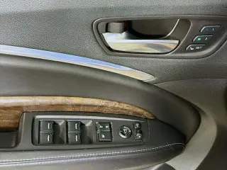 Acura MDX 2017 SH-AWD 4dr SUV w/Advance Package