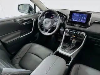 Toyota RAV4 2024 XLE Premium 4dr SUV