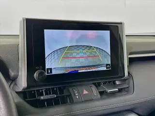 Toyota RAV4 2024 XLE Premium 4dr SUV