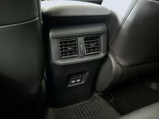 Toyota RAV4 2024 XLE Premium 4dr SUV