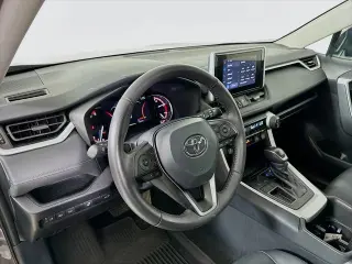 Toyota RAV4 2024 XLE Premium 4dr SUV