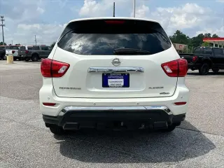 Nissan Pathfinder 2018 S 4dr SUV