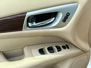 Nissan Pathfinder 2018 S 4dr SUV
