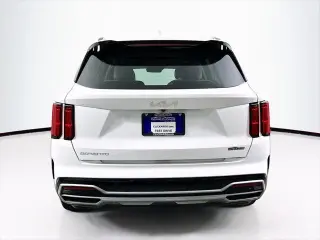 Kia Sorento 2023 SX 4dr SUV