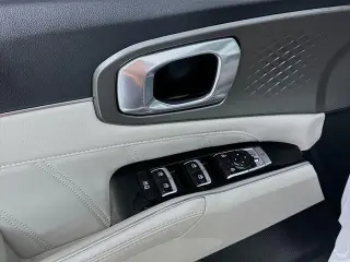 Kia Sorento 2023 SX 4dr SUV