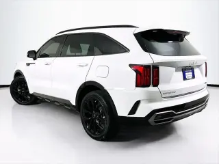 Kia Sorento 2023 SX 4dr SUV