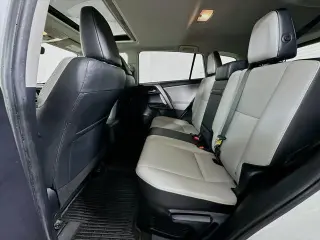 Toyota RAV4 Hybrid 2018 AWD Limited 4dr SUV