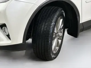 Toyota RAV4 Hybrid 2018 AWD Limited 4dr SUV