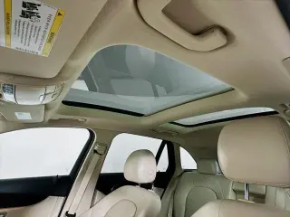 Mercedes-Benz GLC 2019 GLC 300 4dr SUV