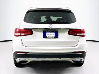 Mercedes-Benz GLC 2019 GLC 300 4dr SUV