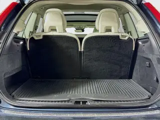 Volvo XC90 2023 AWD B5 Plus Bright Theme 4dr SUV