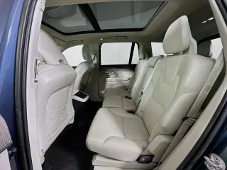 Volvo XC90 2023 AWD B5 Plus Bright Theme 4dr SUV