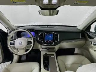 Volvo XC90 2023 AWD B5 Plus Bright Theme 4dr SUV