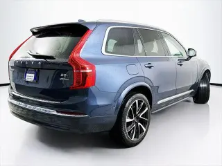 Volvo XC90 2023 AWD B5 Plus Bright Theme 4dr SUV