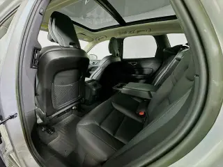 Volvo XC60 2023 AWD B5 Plus Bright Theme 4dr SUV