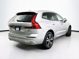 Volvo XC60 2023 AWD B5 Plus Bright Theme 4dr SUV
