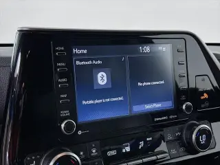 Toyota Highlander 2021 AWD XLE 4dr SUV