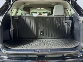 Toyota Highlander 2021 AWD XLE 4dr SUV