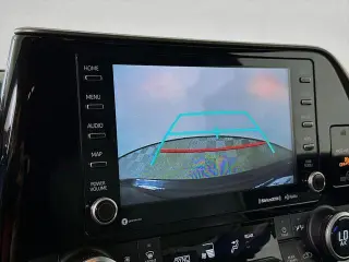 Toyota Highlander 2021 AWD XLE 4dr SUV
