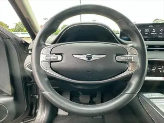 Genesis GV70 2022 AWD 2.5T Standard 4dr SUV