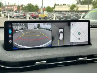 Genesis GV70 2022 AWD 2.5T Standard 4dr SUV