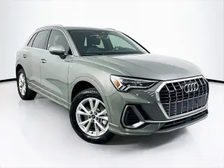 Audi Q3 2024 AWD quattro S line Premium 45 TFSI 4dr SUV