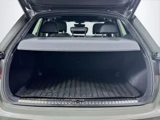 Audi Q3 2024 AWD quattro S line Premium 45 TFSI 4dr SUV