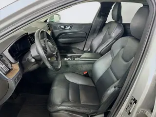 Volvo XC60 2021 T5 Momentum 4dr SUV