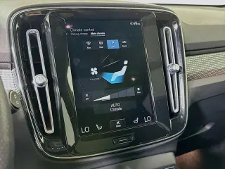 Volvo XC40 2021 AWD T5 R-Design 4dr SUV