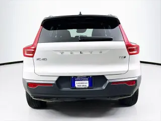 Volvo XC40 2021 AWD T5 R-Design 4dr SUV