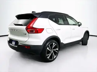 Volvo XC40 2021 AWD T5 R-Design 4dr SUV