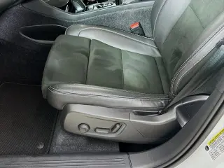 Volvo XC40 2021 AWD T5 R-Design 4dr SUV