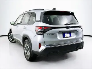 Subaru Forester 2025 AWD Touring 4dr Crossover