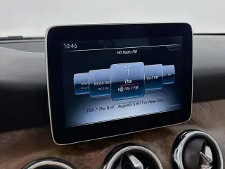 Mercedes-Benz GLA 2018 GLA 250 4dr SUV
