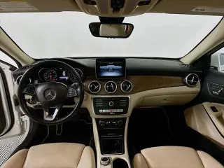 Mercedes-Benz GLA 2018 GLA 250 4dr SUV